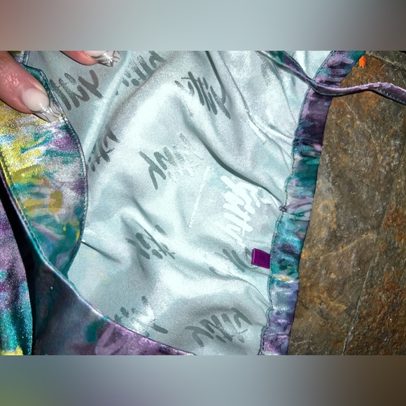 Yitty Tank top - Picture 4 of 7